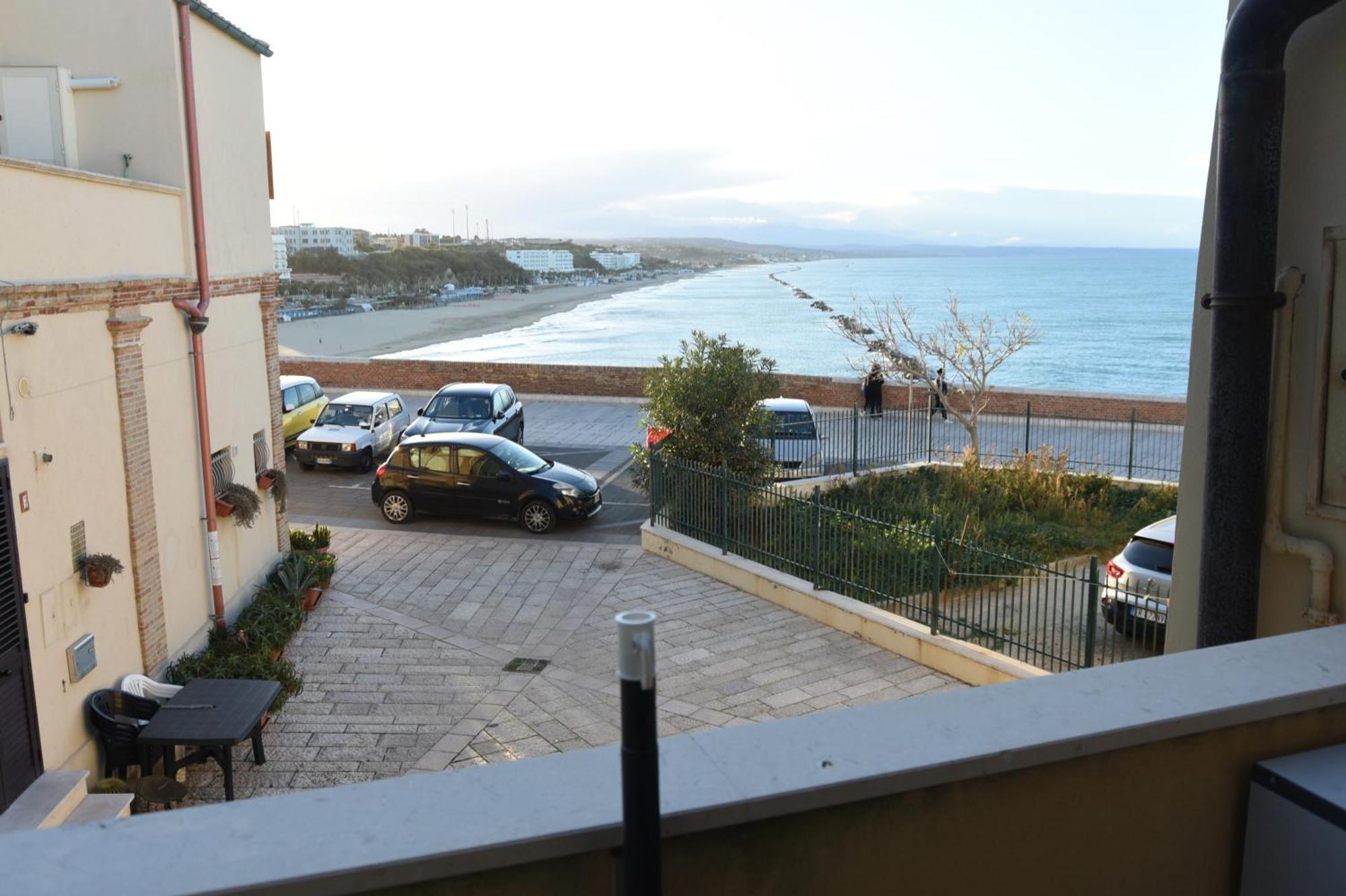 Bed and Breakfast La Casa Di Anna Al Faro Termoli Exterior foto